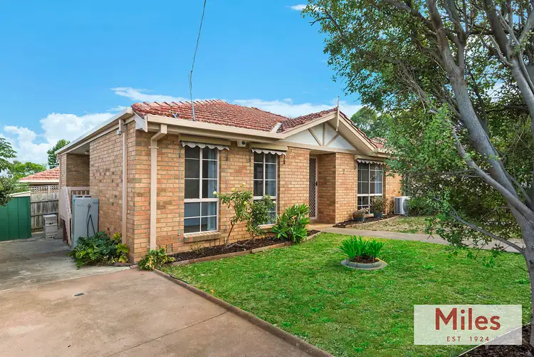 2/23 Christine Street, Viewbank VIC 3084