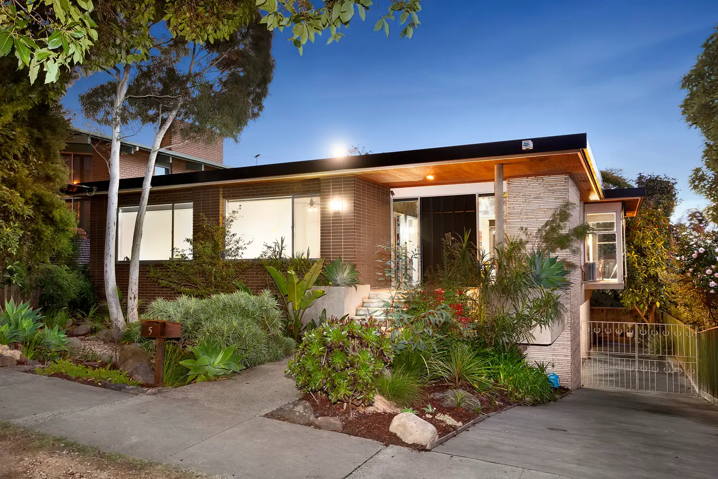 Main view of Homely house listing, 5 Fairway Drive, Kew East VIC 3102