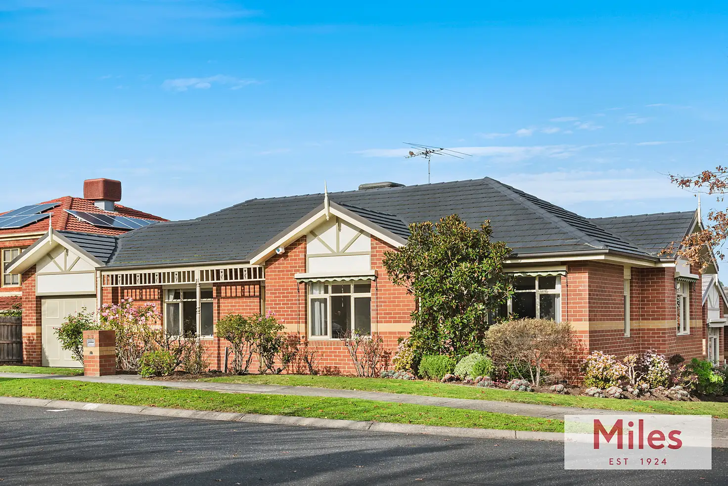 Main view of Homely house listing, 23 Bartram Rise, Viewbank VIC 3084