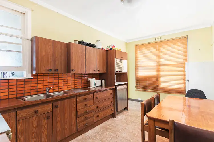 Third view of Homely house listing, 5 Davidson Street, Bellfield VIC 3081