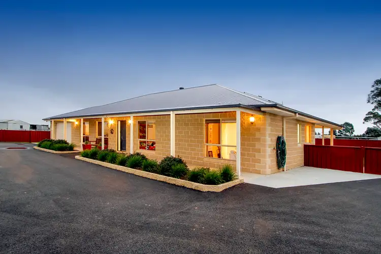 10 Freshwaters Road, Kilmany VIC 3851