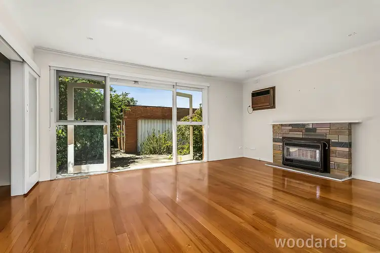 Fourth view of Homely house listing, 1 Wyuna Court, Bentleigh VIC 3204