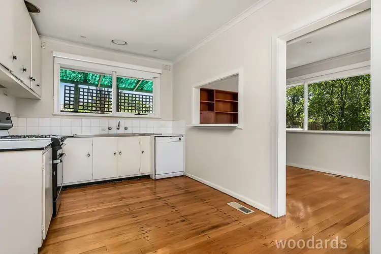Sixth view of Homely house listing, 1 Wyuna Court, Bentleigh VIC 3204