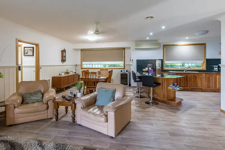 Sixth view of Homely house listing, 1 Spoonbill Place, Sale VIC 3850