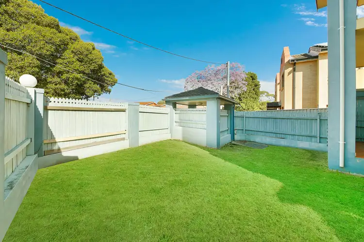 1/3 Rena  Street, South Hurstville NSW 2221