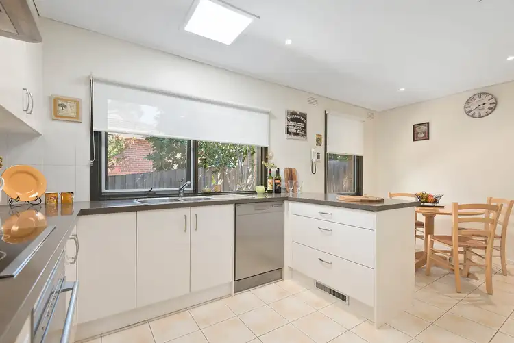 Fifth view of Homely house listing, 4 Mercedes Court, Rosanna VIC 3084