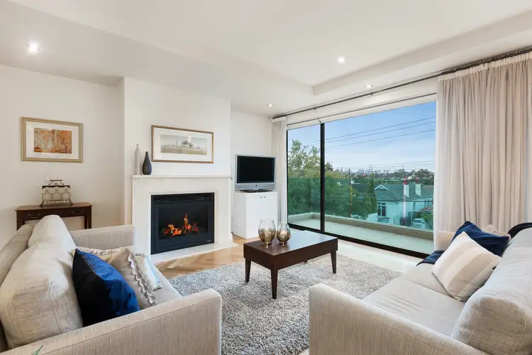 Third view of Homely apartment listing, 2/12A Bruce Street, Toorak VIC 3142