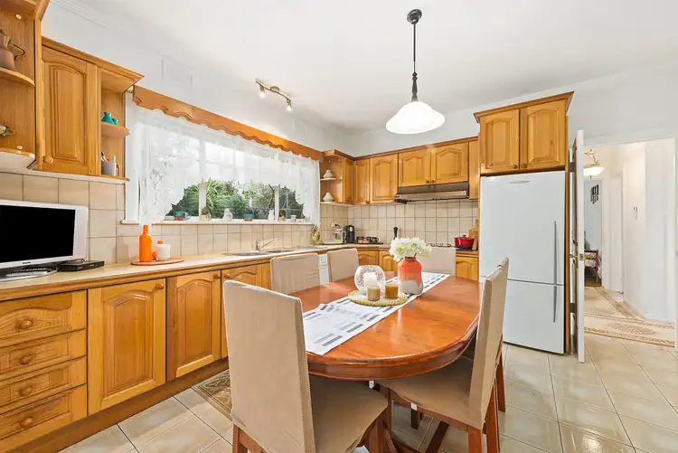 Third view of Homely house listing, 1/18 Coorie Crescent, Rosanna VIC 3084