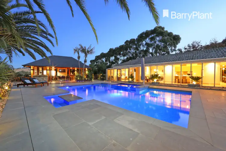389 Lysterfield Road, Lysterfield VIC 3156