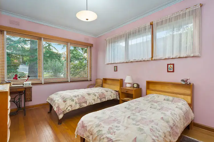 Fifth view of Homely house listing, 86 Grandview Grove, Rosanna VIC 3084