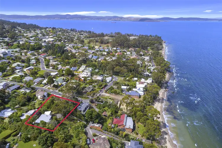 25 Hinsby Road, Taroona TAS 7053