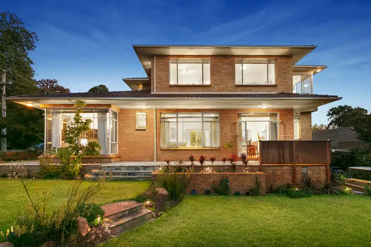 18 Salisbury Street, Balwyn VIC 3103