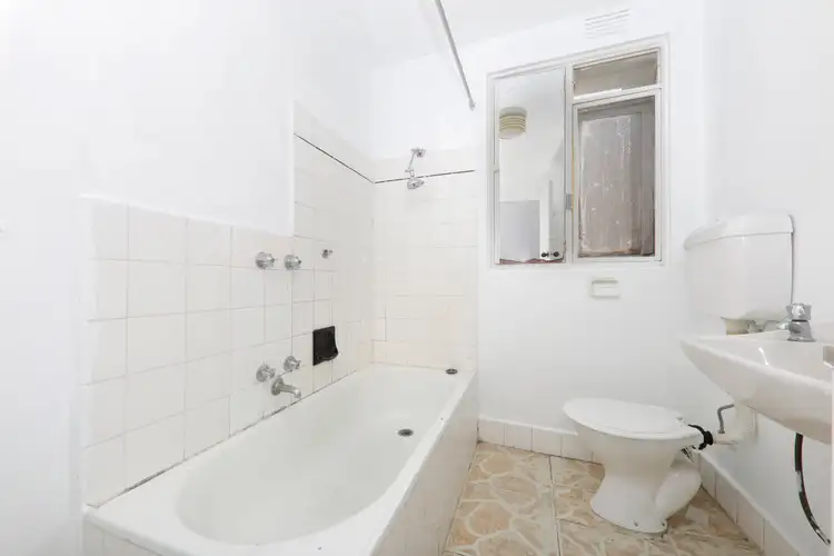 Sixth view of Homely apartment listing, 6/72 Grosvenor Street, Balaclava VIC 3183