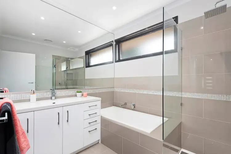 Sixth view of Homely house listing, 125 Rutherford Road, Viewbank VIC 3084