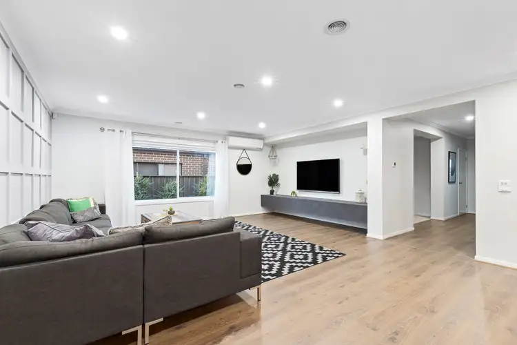 Fifth view of Homely house listing, 3 Dalwhinnie Close, Mernda VIC 3754