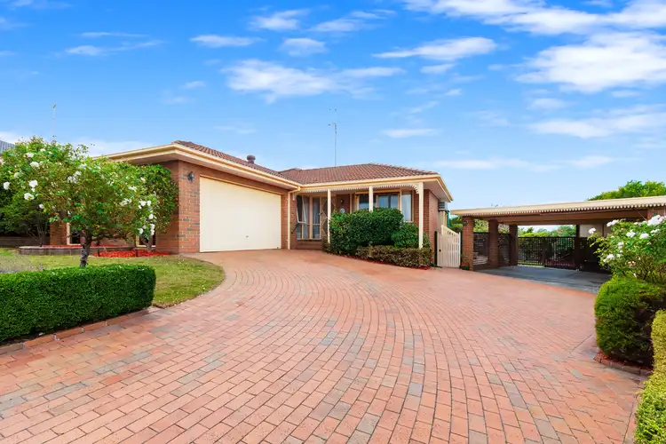 25 Rachael  Court, Pakenham VIC 3810