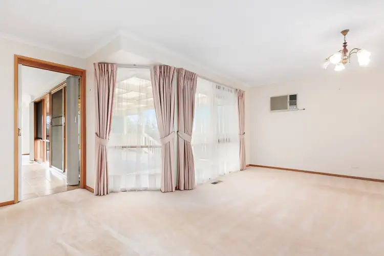 Second view of Homely house listing, 25 Rachael Court, Pakenham VIC 3810