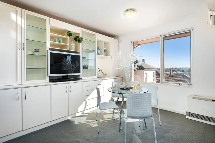 Fourth view of Homely apartment listing, 28/510 Glenferrie Road, Hawthorn VIC 3122