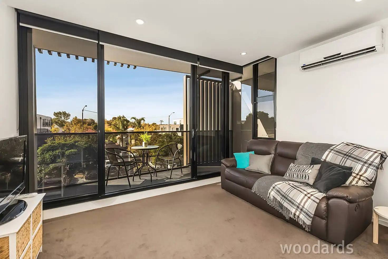 Main view of Homely apartment listing, 213/19-21 Hanover Street, Oakleigh VIC 3166