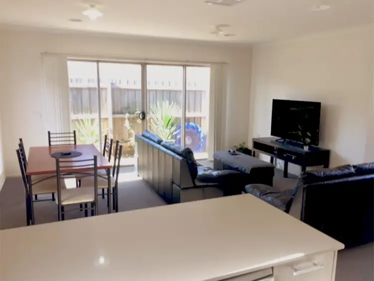 Fourth view of Homely unit listing, 9/11-15 Silverdale Drive, Darley VIC 3340