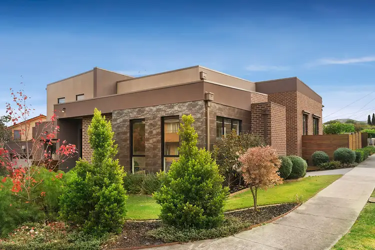 5 Fromhold Drive, Doncaster VIC 3108