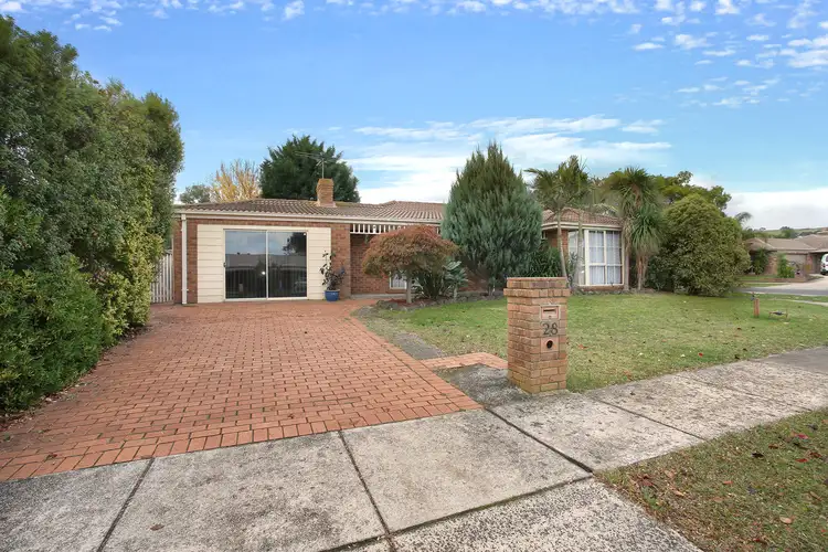 28 Rozzy Parade, Narre Warren VIC 3805