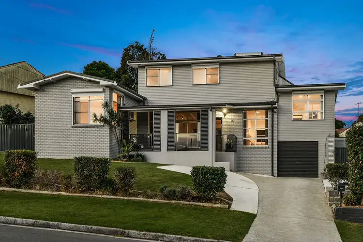 19 Forshaw Avenue