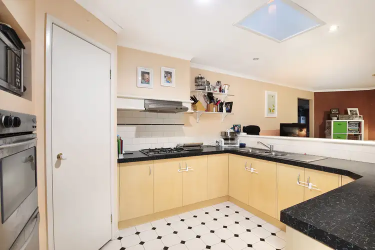 Fifth view of Homely house listing, 14 Brookfield Court, Berwick VIC 3806