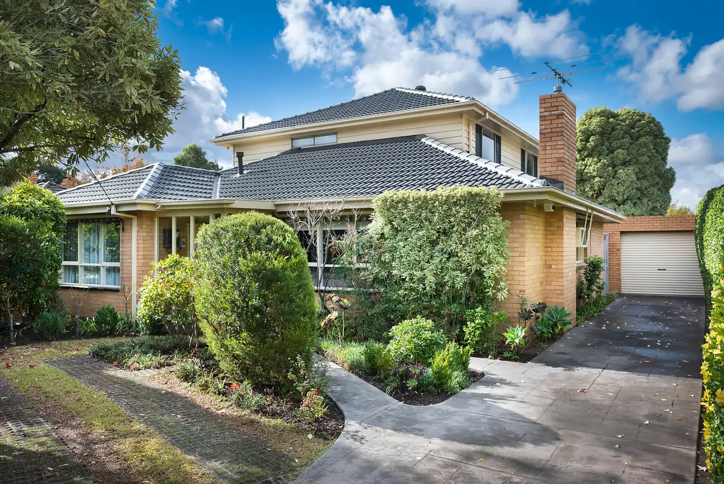 Main view of Homely house listing, 5 Abercromby Road, Blackburn South VIC 3130