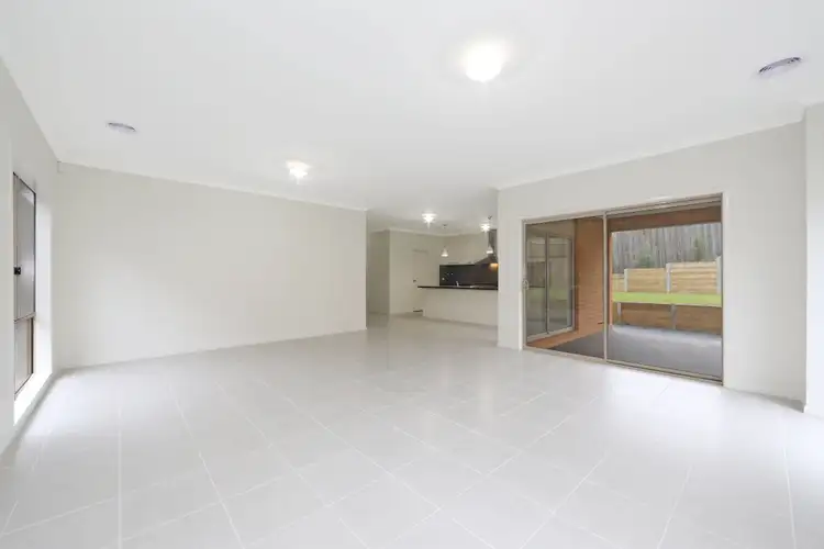 Fourth view of Homely house listing, 6 Pecan Court, Lysterfield VIC 3156