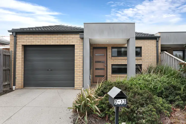 2/13 Retford Close, Werribee VIC 3030