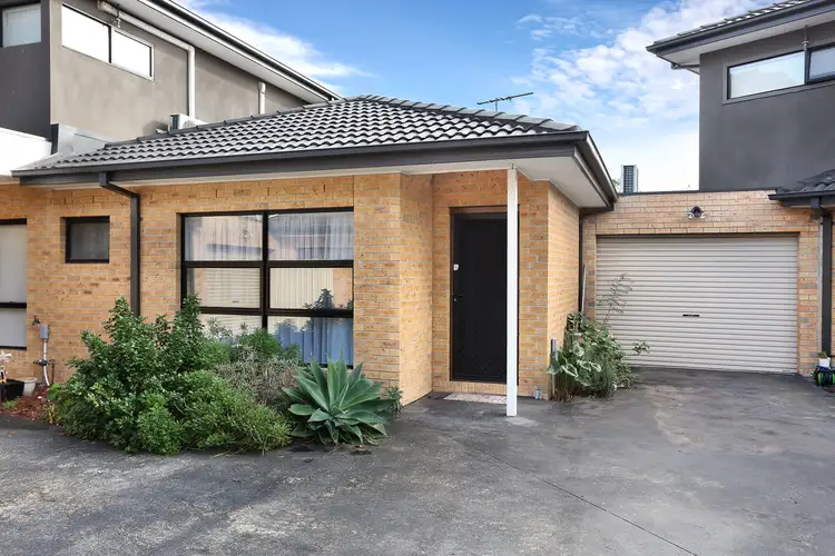 3/55 Emu  Parade, Jacana VIC 3047