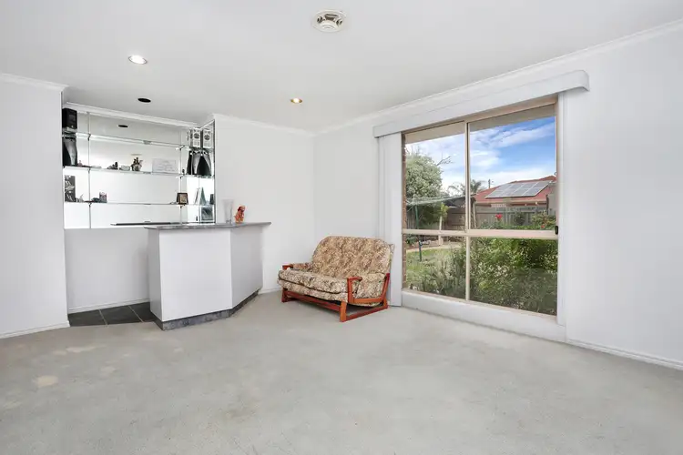 Fifth view of Homely house listing, 27 Canonbury  Circle, Seabrook VIC 3028