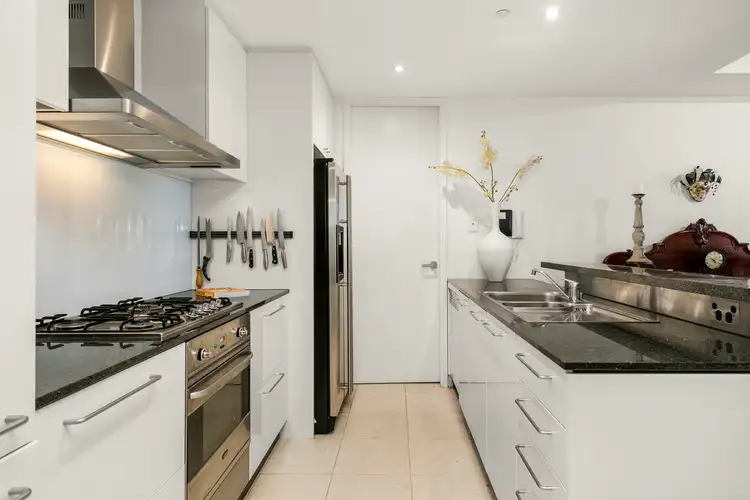Fourth view of Homely apartment listing, 31/1 Beach Street, Port Melbourne VIC 3207