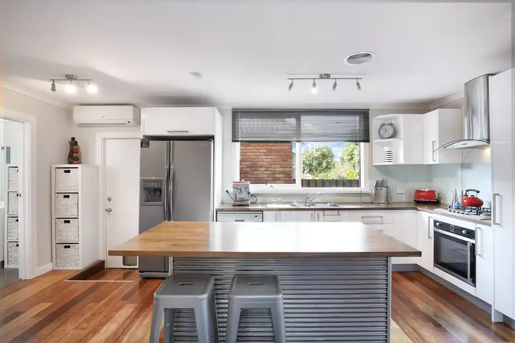 1/340 Warrigal  Road, Oakleigh South VIC 3167