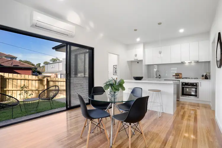 6A Cypress Avenue, Burwood VIC 3125