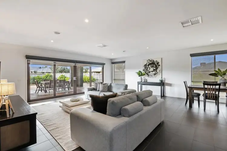 Third view of Homely house listing, 7 Palladium Circle, Beveridge VIC 3753