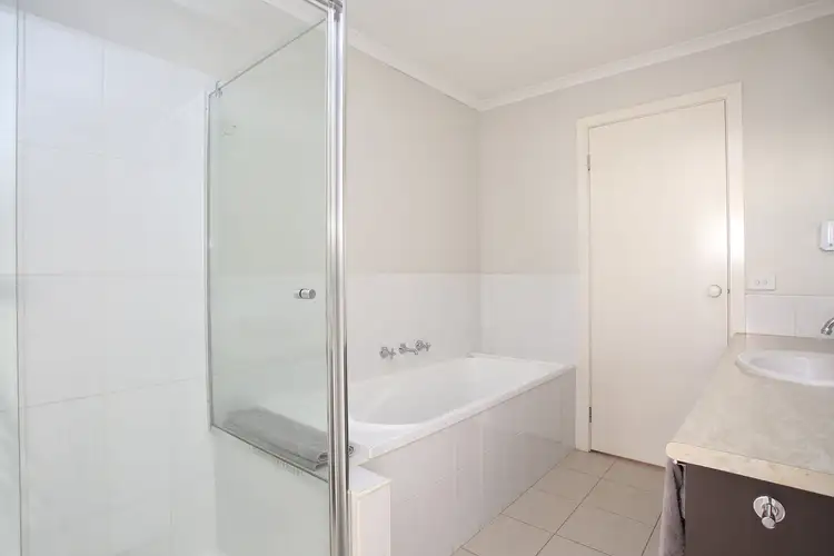 Fifth view of Homely unit listing, 11/9 Carly  Close, Narre Warren South VIC 3805