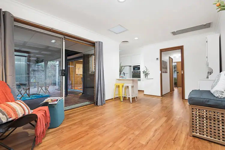 Fourth view of Homely house listing, 1 Meskill Crescent, Viewbank VIC 3084