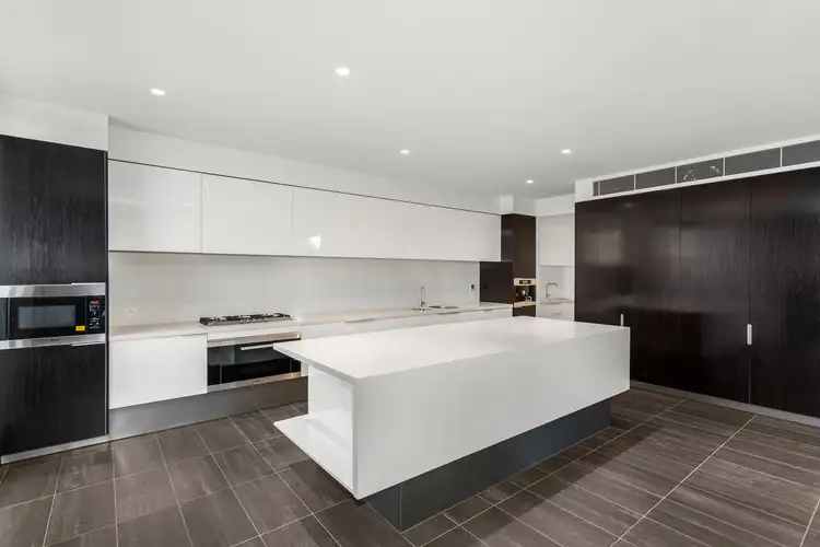 Fifth view of Homely house listing, 6 English Place, Kew VIC 3101