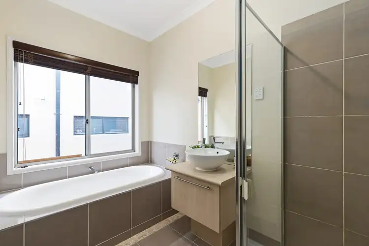 Fifth view of Homely house listing, 3 Nerida Court, Doreen VIC 3754