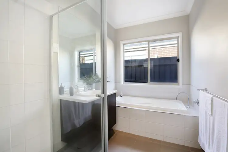 Fifth view of Homely house listing, 9 Oriondo Way, Marshall VIC 3216