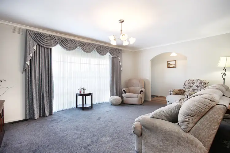 Fourth view of Homely house listing, 2 William  Avenue, Hallam VIC 3803
