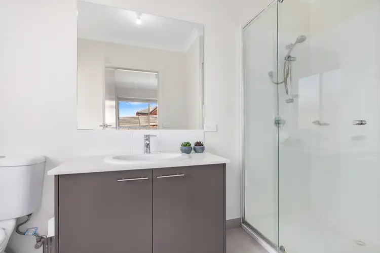 Seventh view of Homely house listing, 7 Hayden Grove, Pakenham VIC 3810