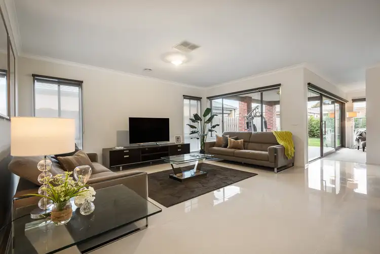 4 Persimmon Way, Doreen VIC 3754
