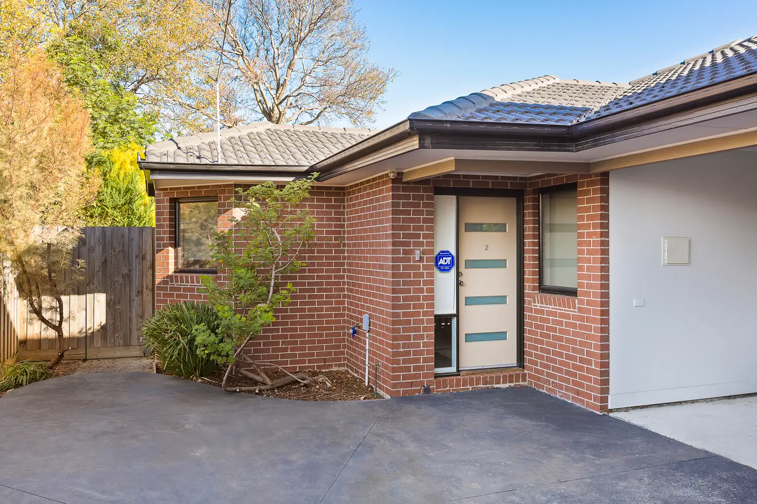 Main view of Homely townhouse listing, 2/202 Wickham Road, Highett VIC 3190