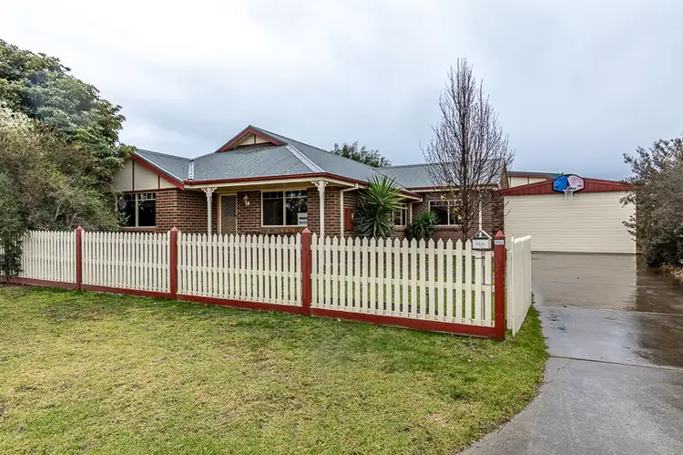 19 Pelican Court, Sale VIC 3850