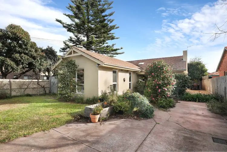 1/5 Field Street, Hampton VIC 3188