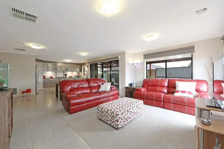 Second view of Homely house listing, 86 Linda Crescent, Ferntree Gully VIC 3156