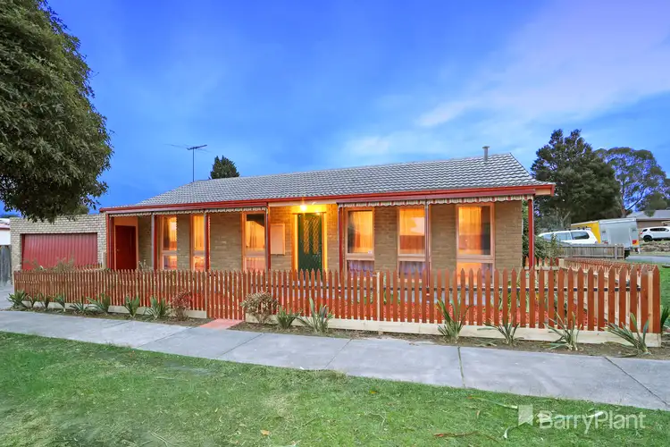 26 Tamboon Drive, Rowville VIC 3178